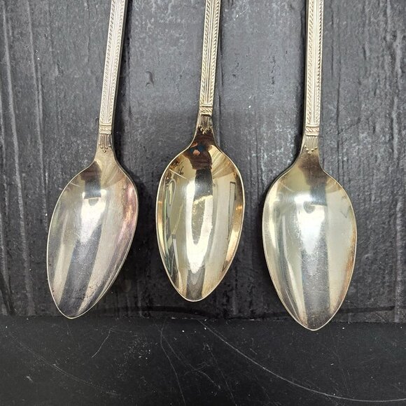 Vintage Wm A Rogers 1939 Canada Commemorative Silver-Plated Teaspoons HS258 - Picture 2 of 6